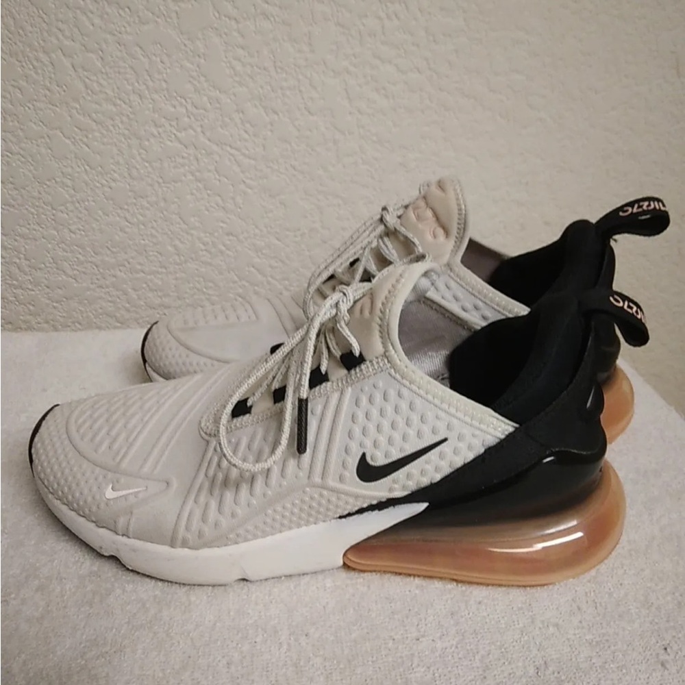 Nike Air Max 270